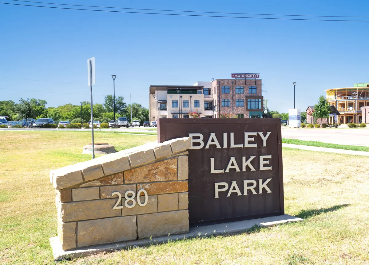 Bailey Lake Park — Burleson, TX