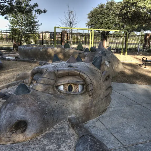 Bicentennial Park Spray Ground dragon — Southlake, TX