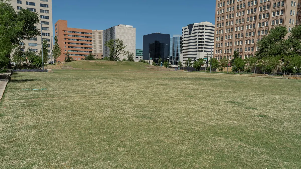 Centennial Park Splash Pad — Midland, TX