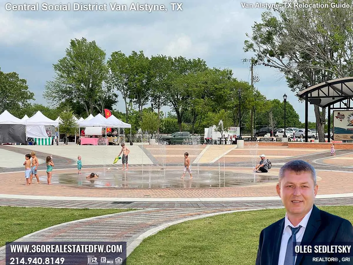 Central Social District Park splash pad — Van Alstyne, TX