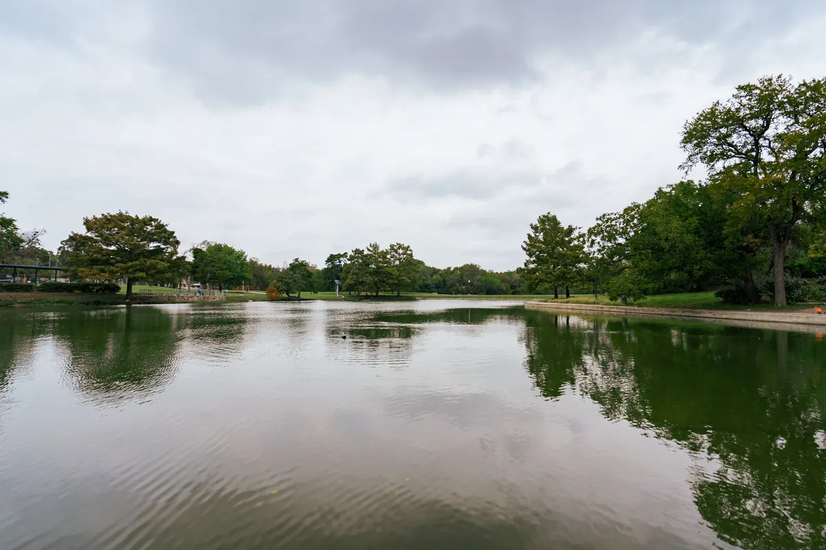 Kidd Springs Aquatic Center — Dallas