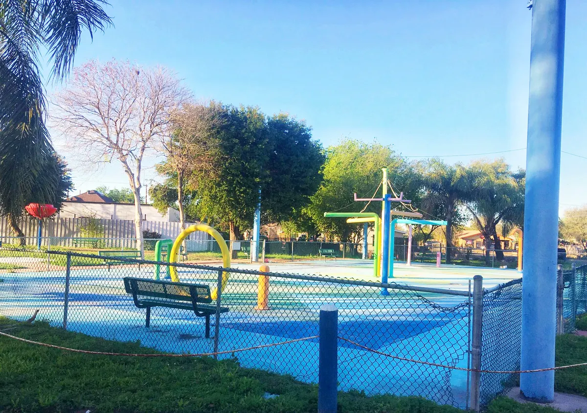 Lafayette Splash Park — Laredo, TX