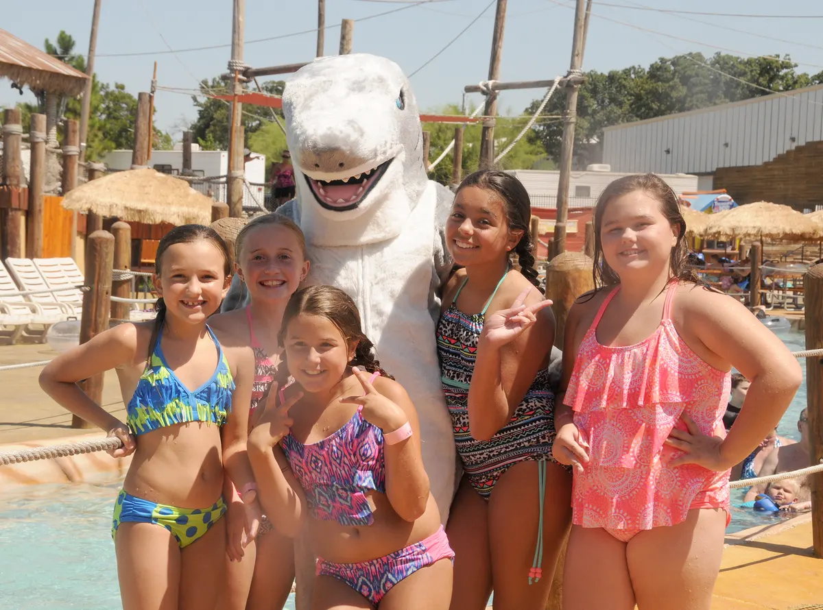 Pirates Cove Fun Zone — Burleson, TX