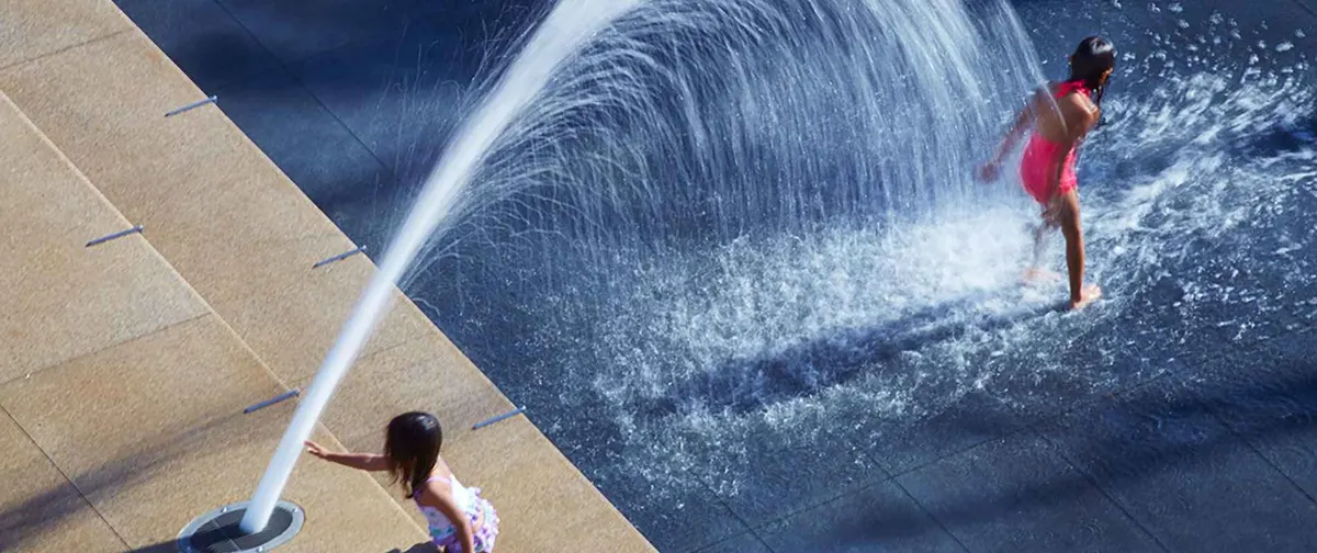 Waterfront Park fountain splash jets — San Diego, CA